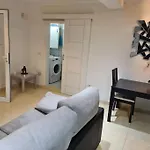 Angelmoon Modern & Sea Views Апартаменты *