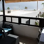 Angelmoon Modern & Sea Views Apartman