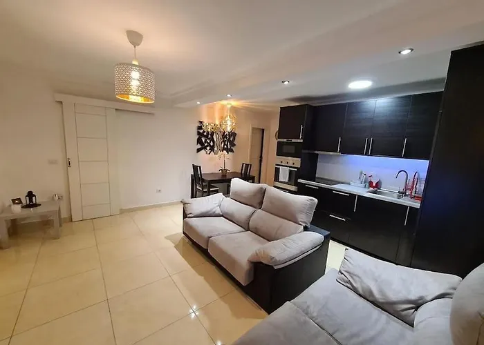 Angelmoon Modern & Sea Views Apartment Puerto del Carmen (Lanzarote)