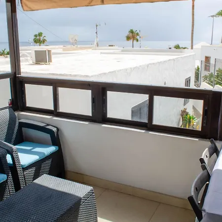 Angelmoon Modern & Sea Views Appartement *